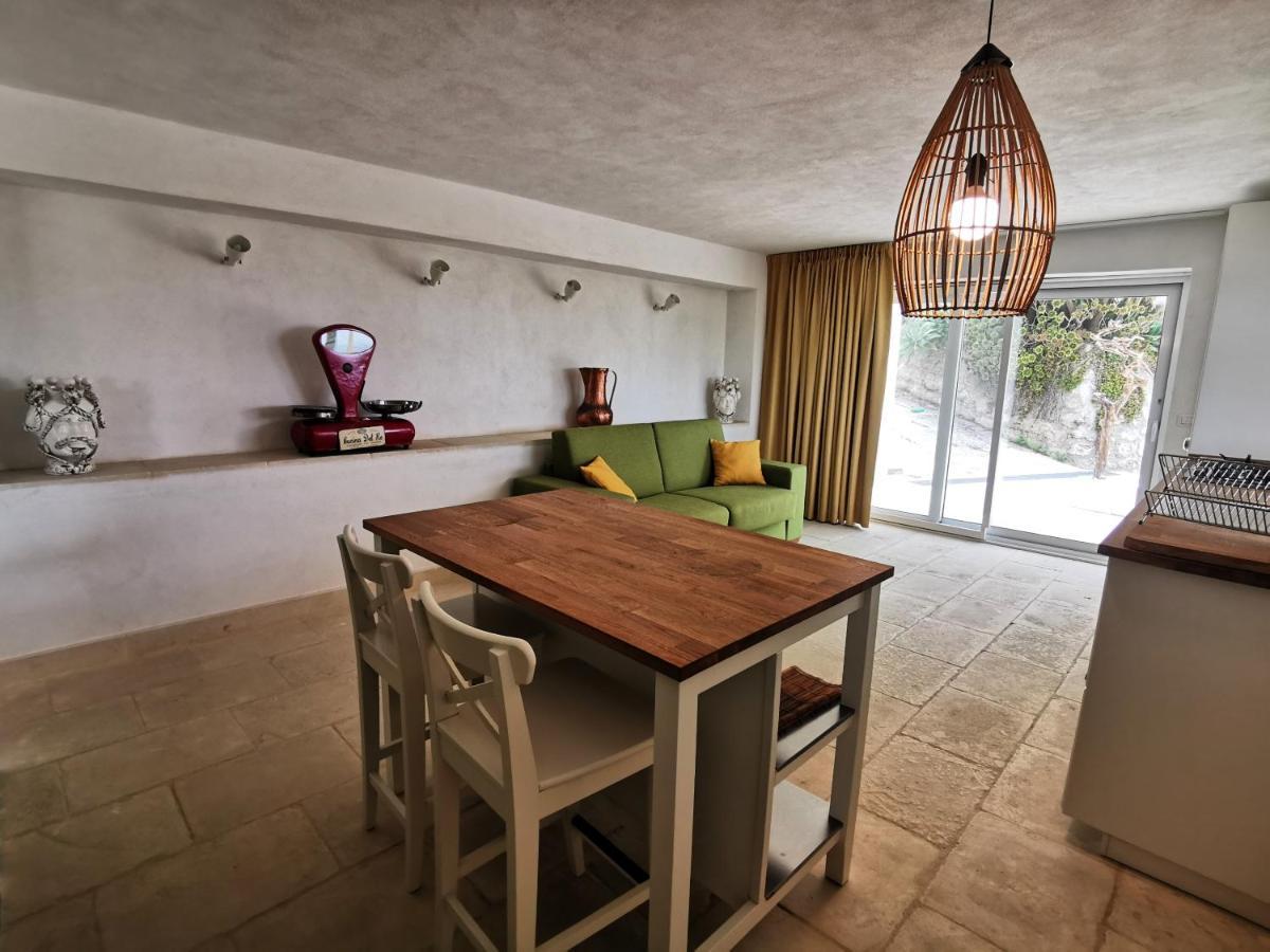 Casa Del Mandorlo Apartment Noto Exterior photo